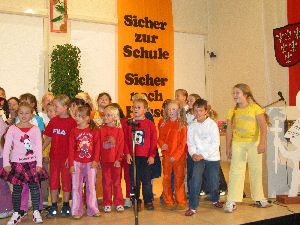 Sprechstück "Schulweg", gekonnt arrangiert von Seminarrektor W. Putz