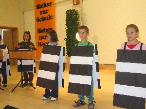 Wie man sieht geht es hier um das richtige Verhalten am Zebrastreifen