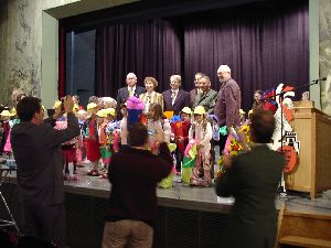 Schlussbild: ABC-Schützen mit Ehrengästen