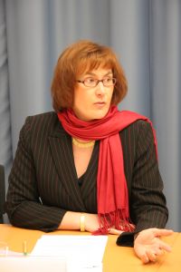 Frau Sieglinde Ludwig, Leiterin des Geschäftsbereichs Prävention des Bayer. Gemeindeunfallversicherungsverbands (GUVV)