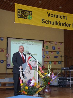 Herr Dumproff vertritt den Oberbürgermeister der Stadt Bayreuth