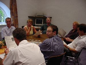 Interessante Gespr&auml;che mit der einzigen Dame der Seminare