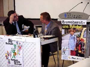 Herr Schröder und Herr Polster im „selbstkritischer Hinterfragen“ der Einwände