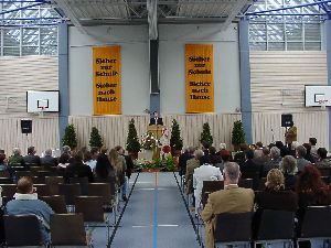 ... ganz souverän, kurzweilig und zeitgerecht. Bravo, Herr Kollege Pannermayr!