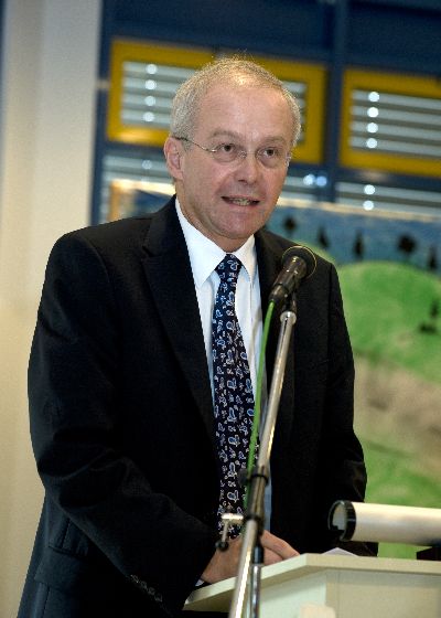 Regierungsvizepräsident Josef Gediga beginnt ...