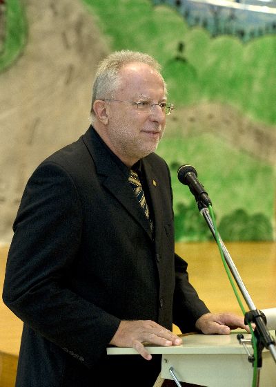 ... gefolgt vom Vorsitzenden des ADAC Süd, Dr. August Markl ...