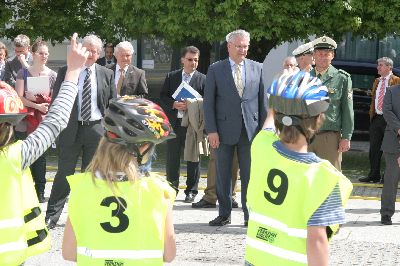 ... und können alle Fragen der Verkehrserzieher zu den bevorstehenden Übungen einwandfrei beantworten