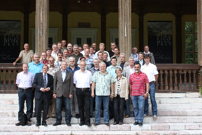 Der bisherige Geschäftsführer verabschiedet sich von den Teilnehmern aus Mittelfranken und Schwaben